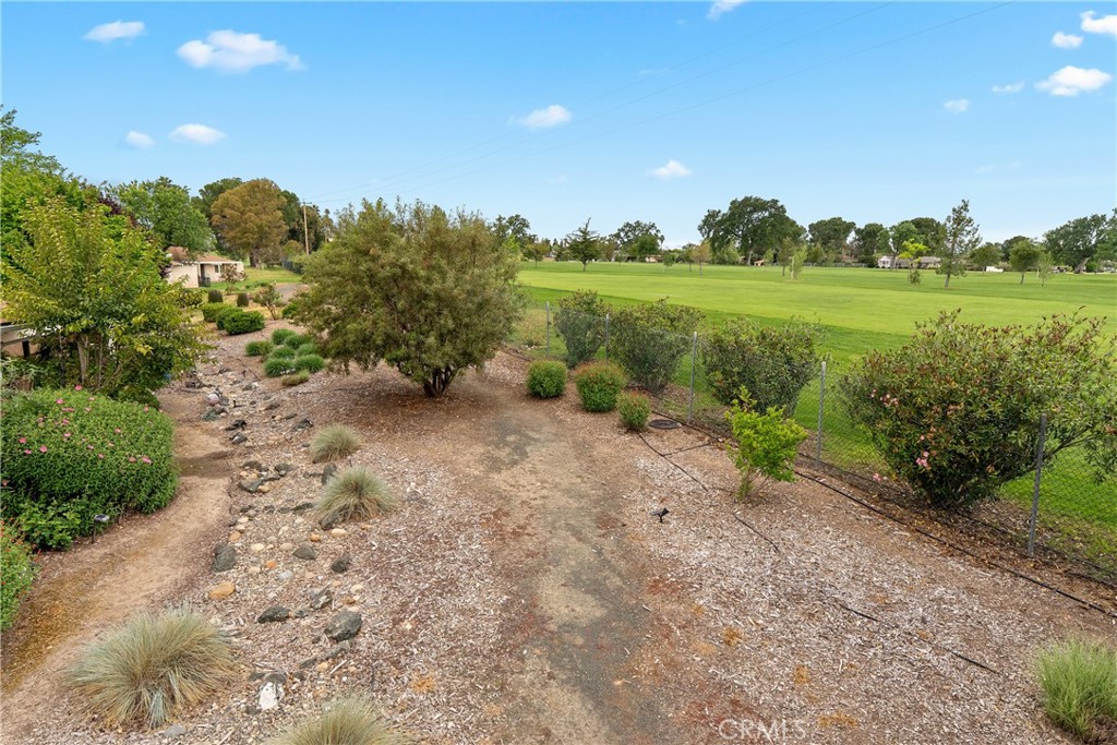 18 Flag Way Property Photo 22