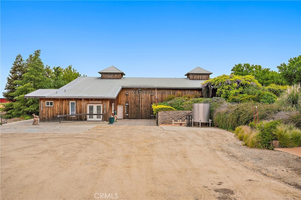 5575 El Pomar Property Photo 18