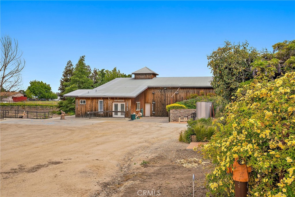 5575 El Pomar Property Photo 19