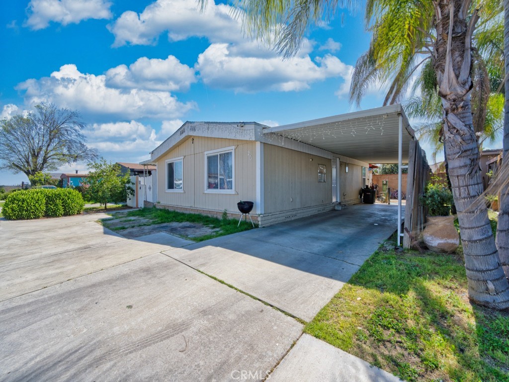 700 S Shafter 20 Property Photo 1