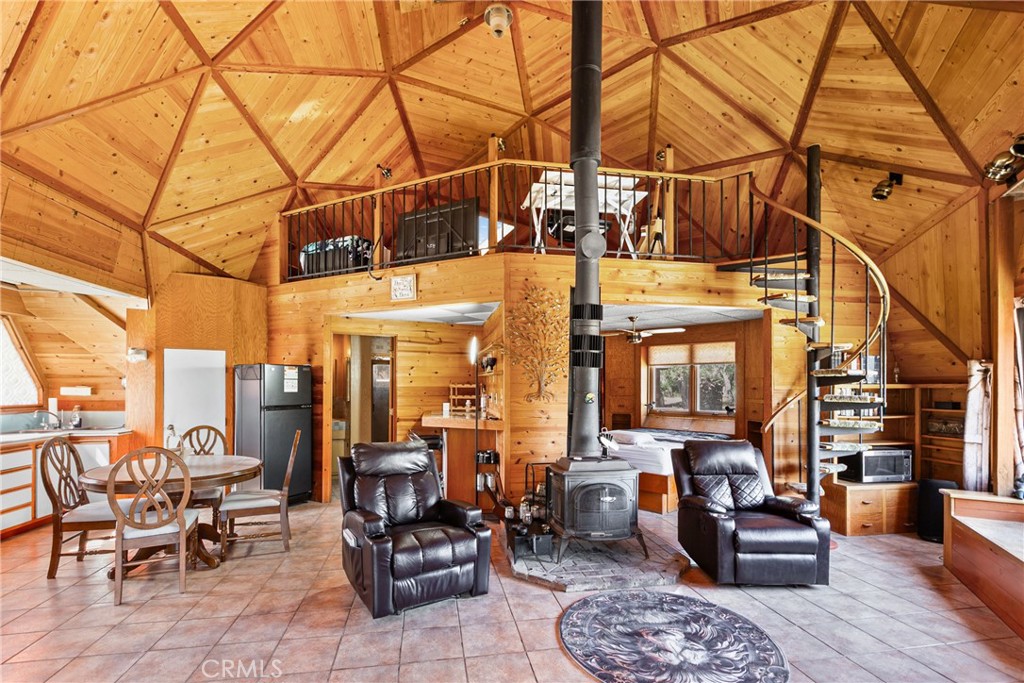 61446 Vista Property Photo 6