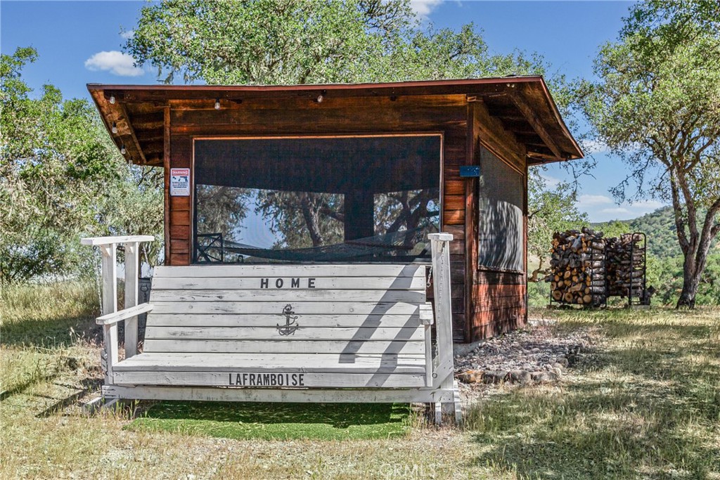 61446 Vista Property Photo 10