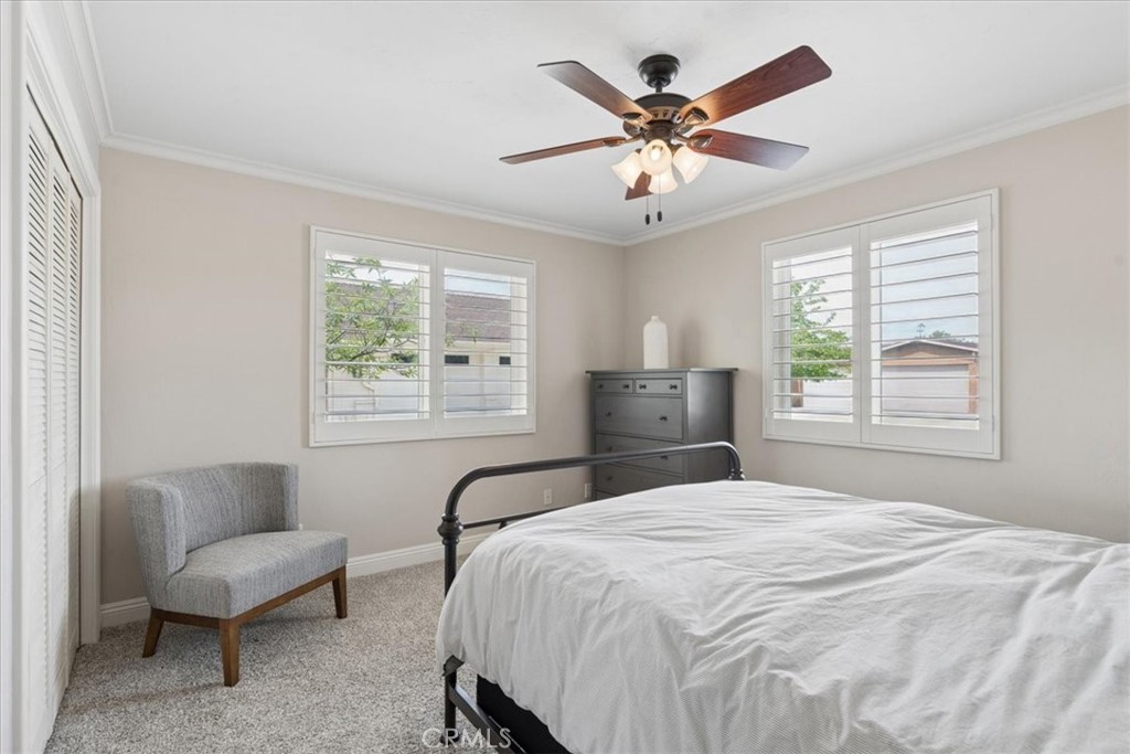 5565 High Ridge Property Photo 36