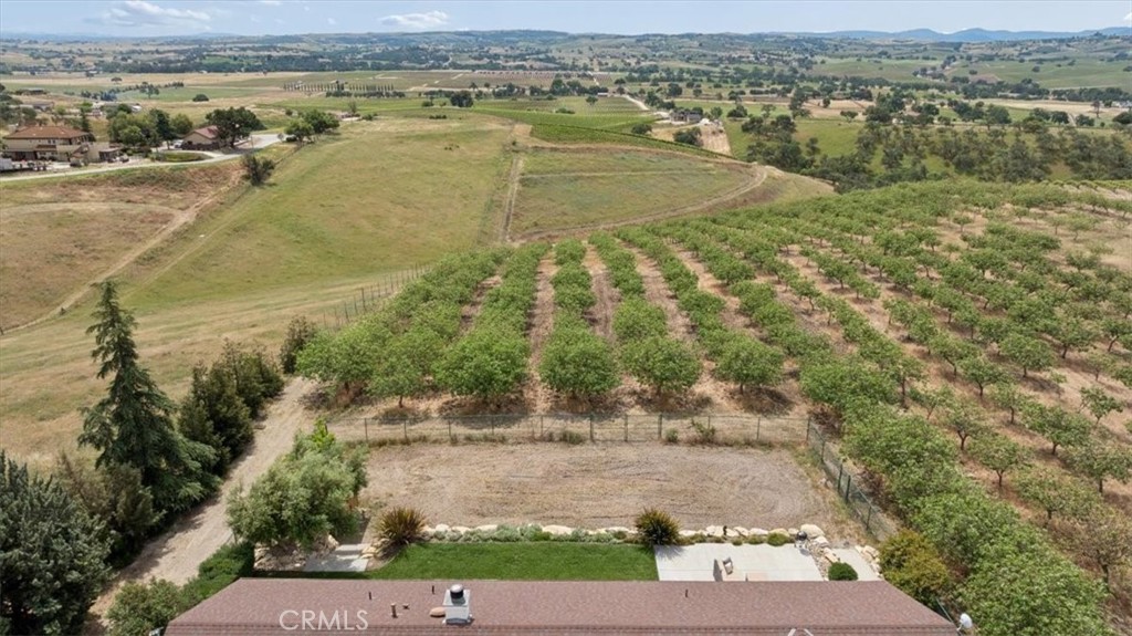 5565 High Ridge Property Photo 64
