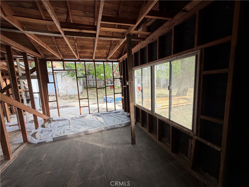 5985 Dolores Property Photo 18