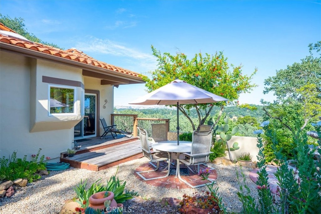 10662 Santa Ana Road Property Photo 10