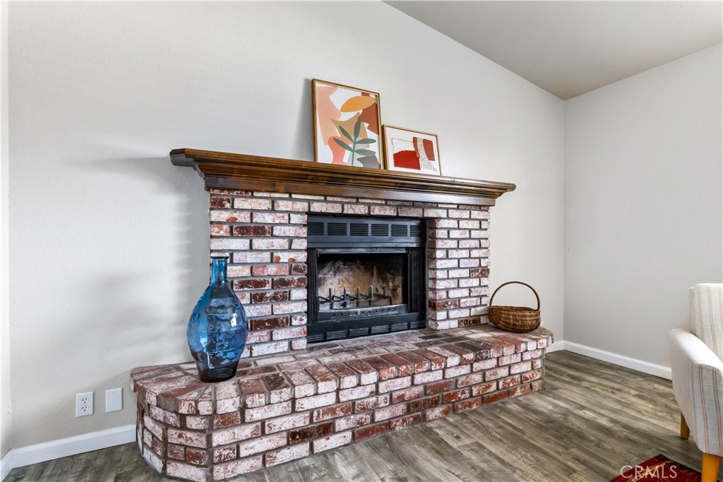 623 Nickerson Property Photo 8