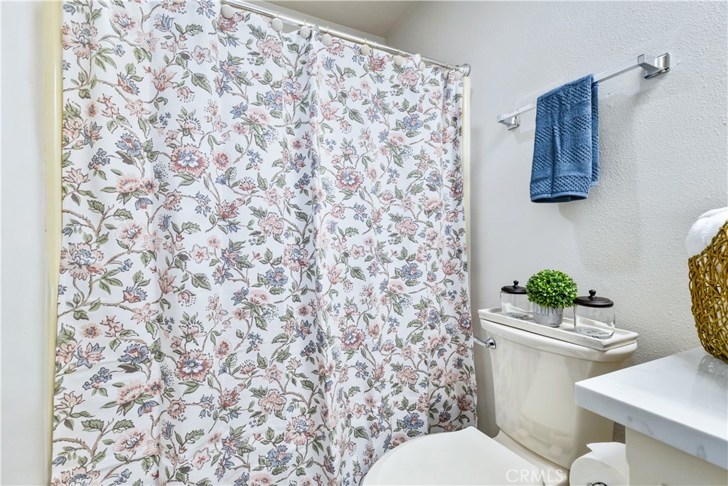 623 Nickerson Property Photo 22