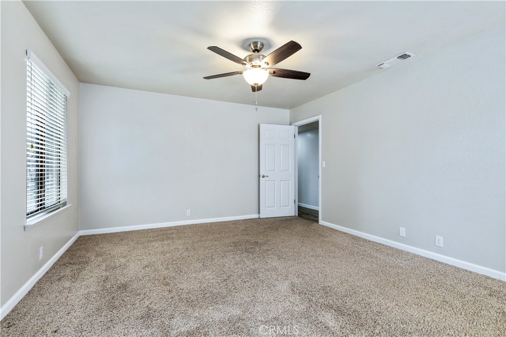 623 Nickerson Property Photo 26