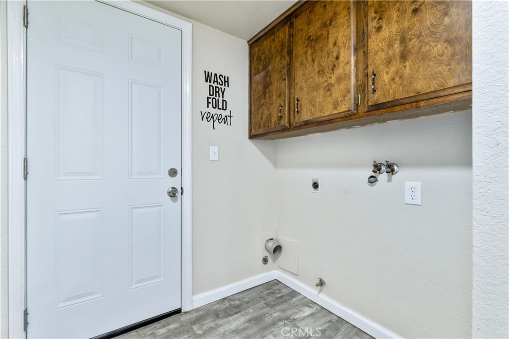 623 Nickerson Property Photo 29