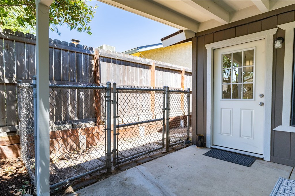 623 Nickerson Property Photo 32