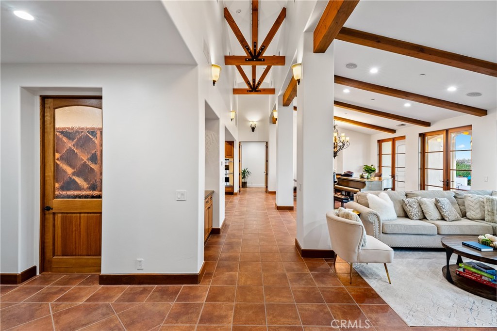 4550 Almond Property Photo 15