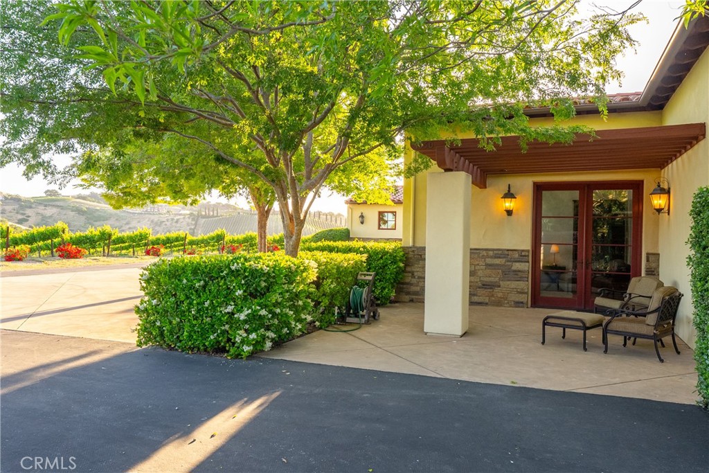 4550 Almond Property Photo 48