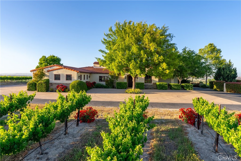 4550 Almond Property Photo 52