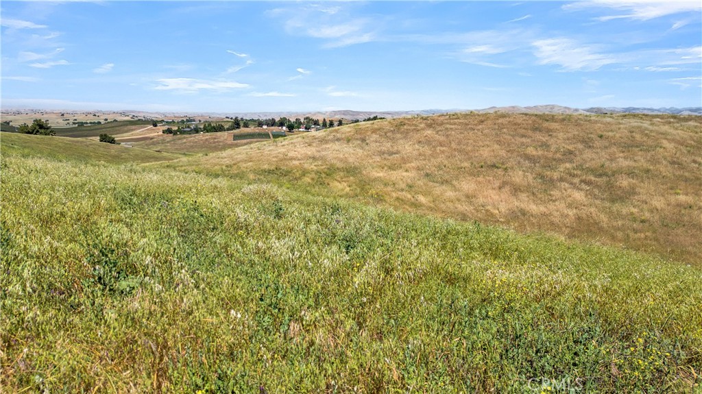 0 Crest View Property Photo 1