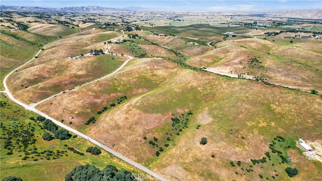 0 Crest View Property Photo 2