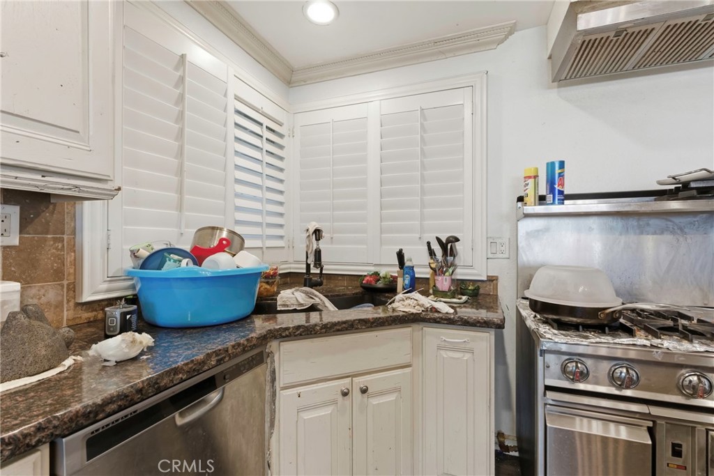 25624 Cadet Property Photo 7