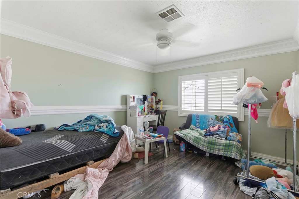 25624 Cadet Property Photo 16
