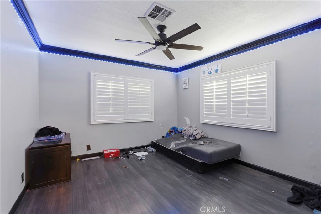 25624 Cadet Property Photo 17