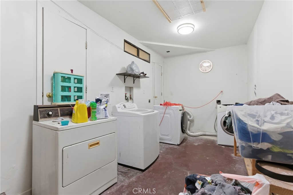 25624 Cadet Property Photo 20