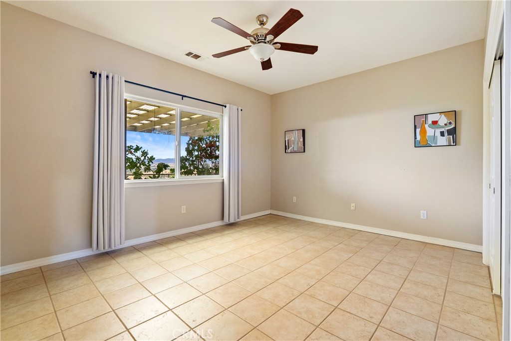 8580 Warren Property Photo 23