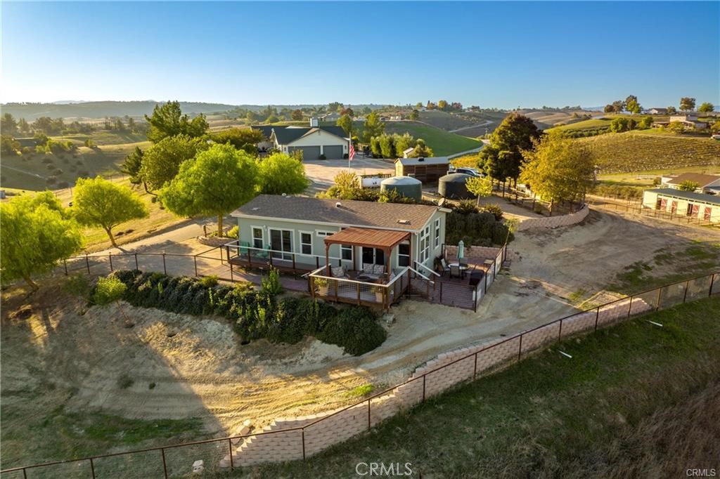 8580 Warren Property Photo 35