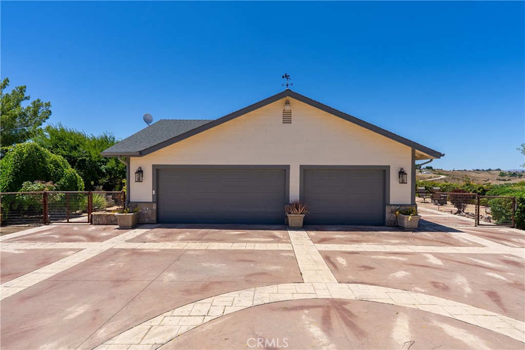 8580 Warren Property Photo 56