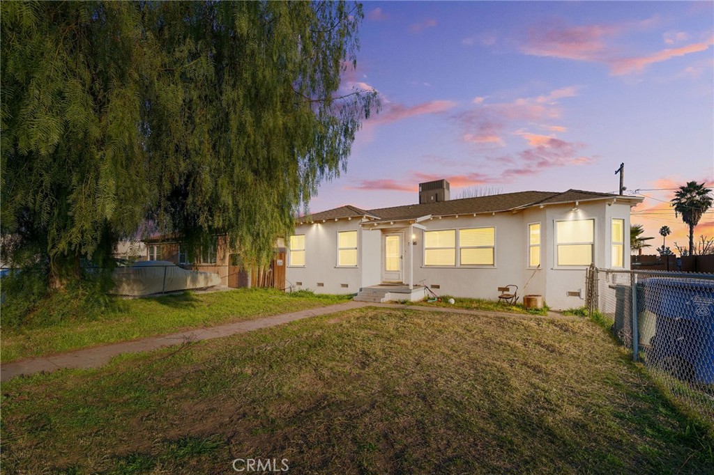 508 El Prado Property Photo 1