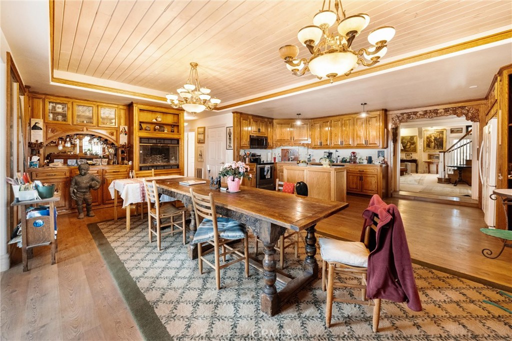 6685 El Pomar Drive Property Photo 16