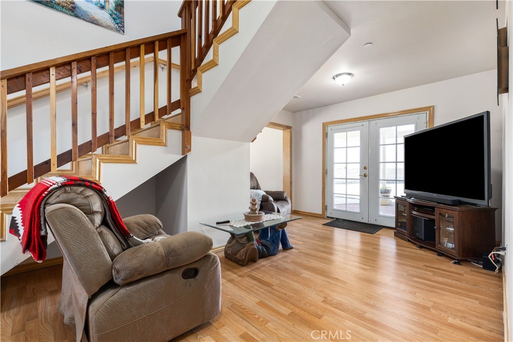 3890 Hillcrest Property Photo 11