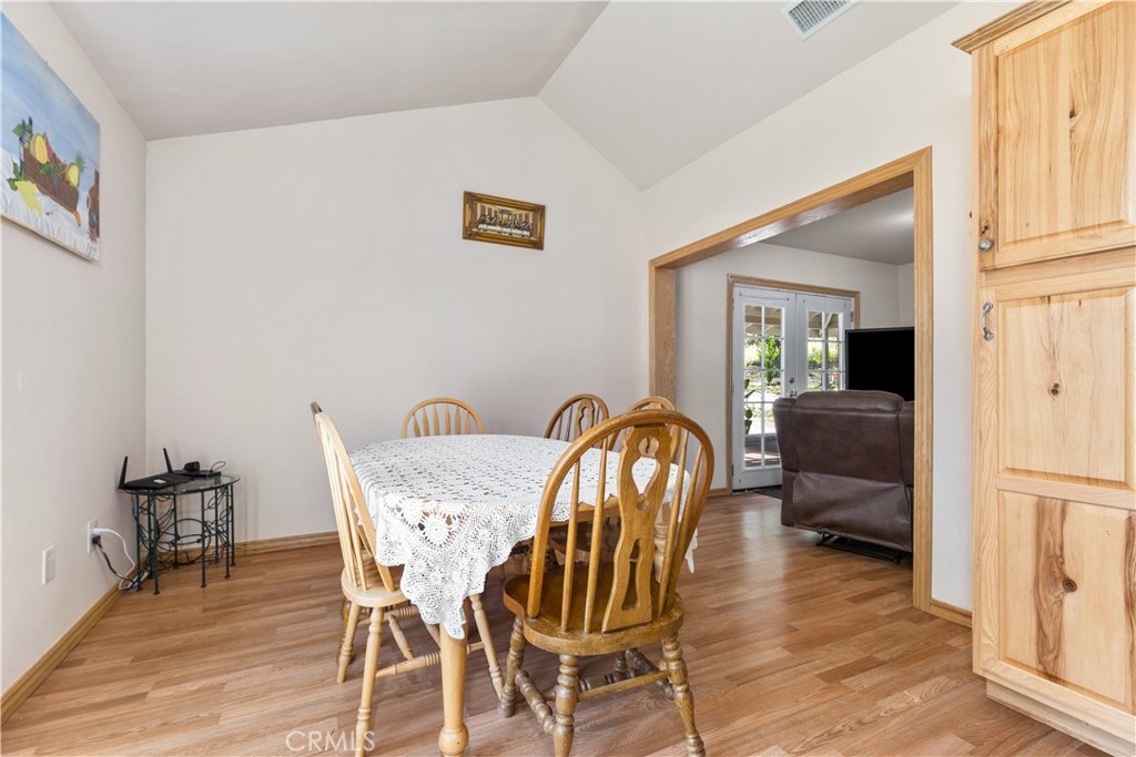 3890 Hillcrest Property Photo 15
