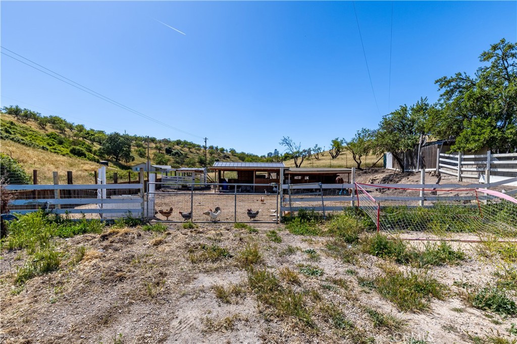 3890 Hillcrest Property Photo 63