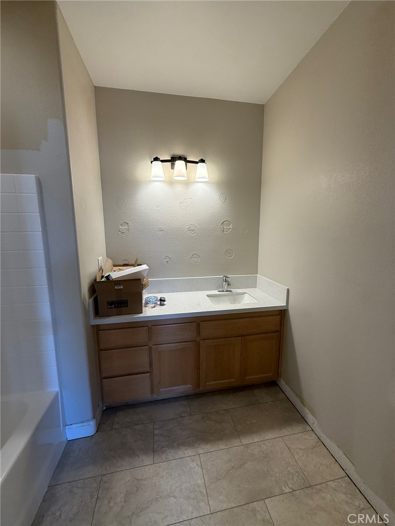 1470 Mission Property Photo 30