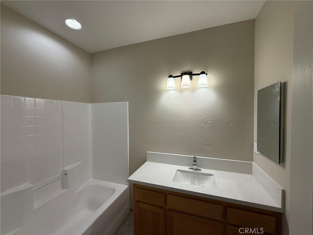 1470 Mission Property Photo 32
