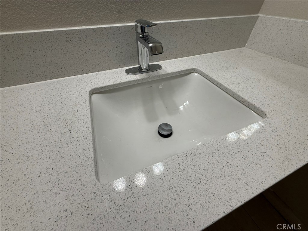 1470 Mission Property Photo 33