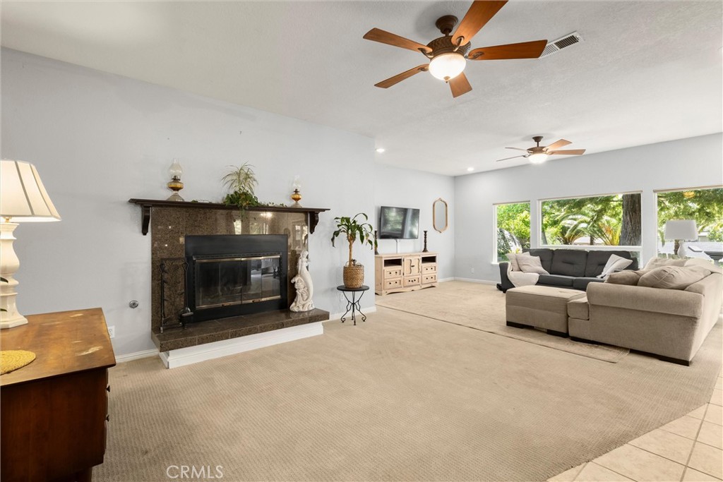 1429 Marbella Lane Property Photo 7