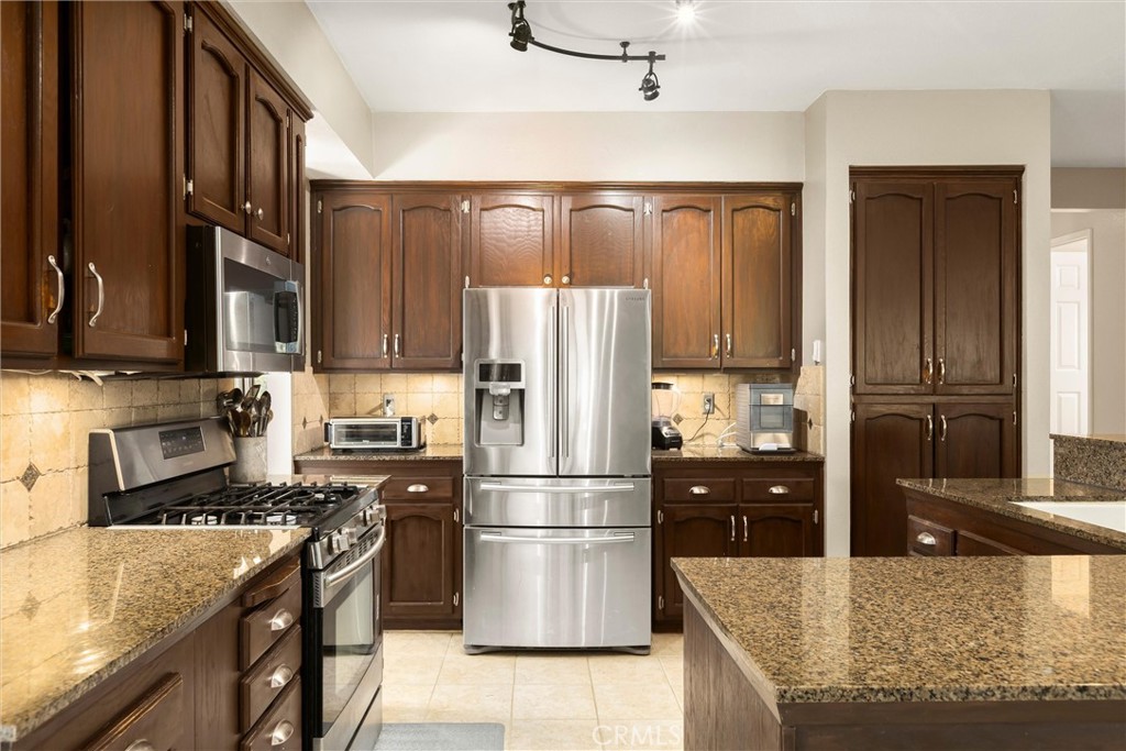 1429 Marbella Lane Property Photo 10