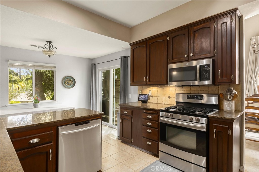 1429 Marbella Lane Property Photo 11