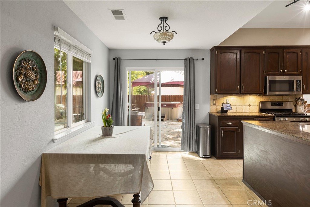 1429 Marbella Lane Property Photo 12
