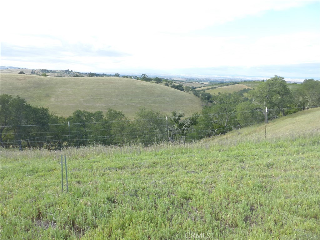 2750 Raptor Ridge Trail Property Photo 46