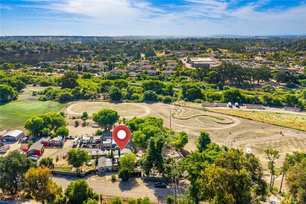 390 Paso Robles Property Photo 1