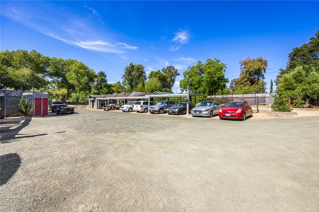390 Paso Robles Property Photo 8
