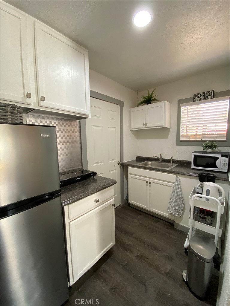 390 Paso Robles Property Photo 13