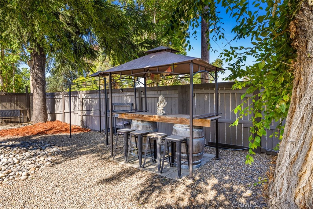 390 Paso Robles Property Photo 26