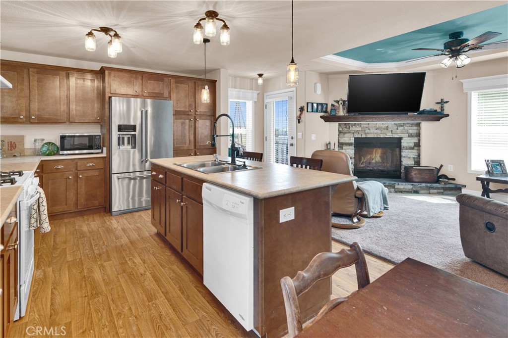 5005 E Highway 41 Property Photo 5