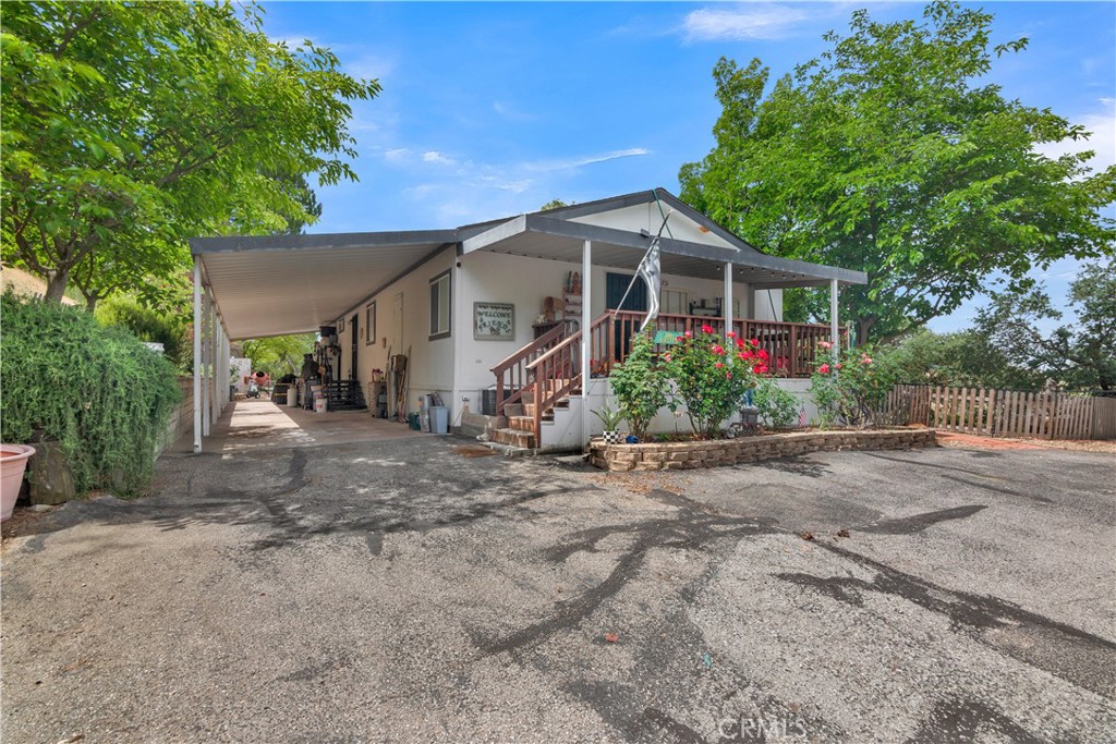 5005 E Highway 41 Property Photo 24