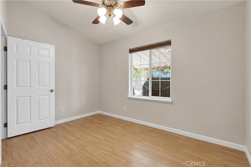 5005 E Highway 41 Property Photo 35