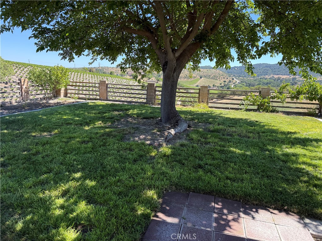 1640 Valley Quail Property Photo 6