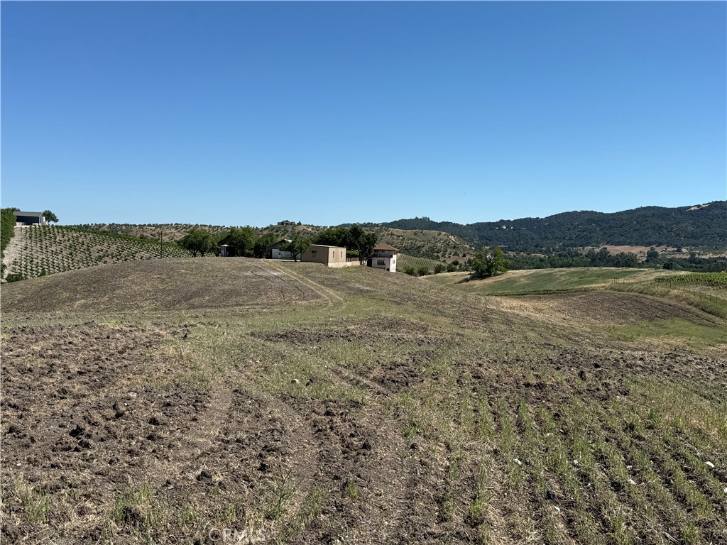 1640 Valley Quail Property Photo 9