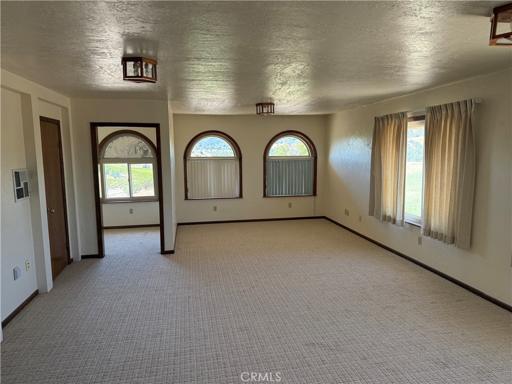 1640 Valley Quail Property Photo 14
